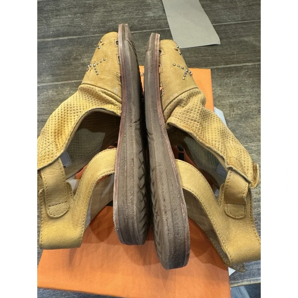 Miz Mooz Fifi Women's Sandals US Size 39 US 8.5 W Brown Wheat Leather!